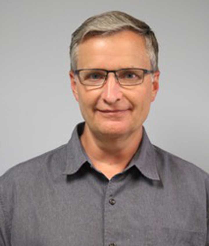 Dr. Robert Raduzycki, DVM